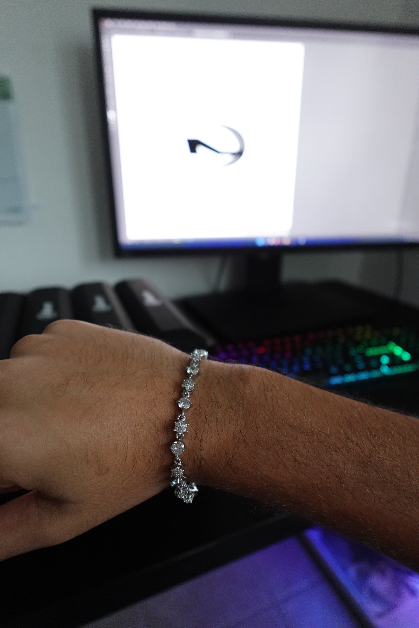 "Flakes" Silver Bracelet